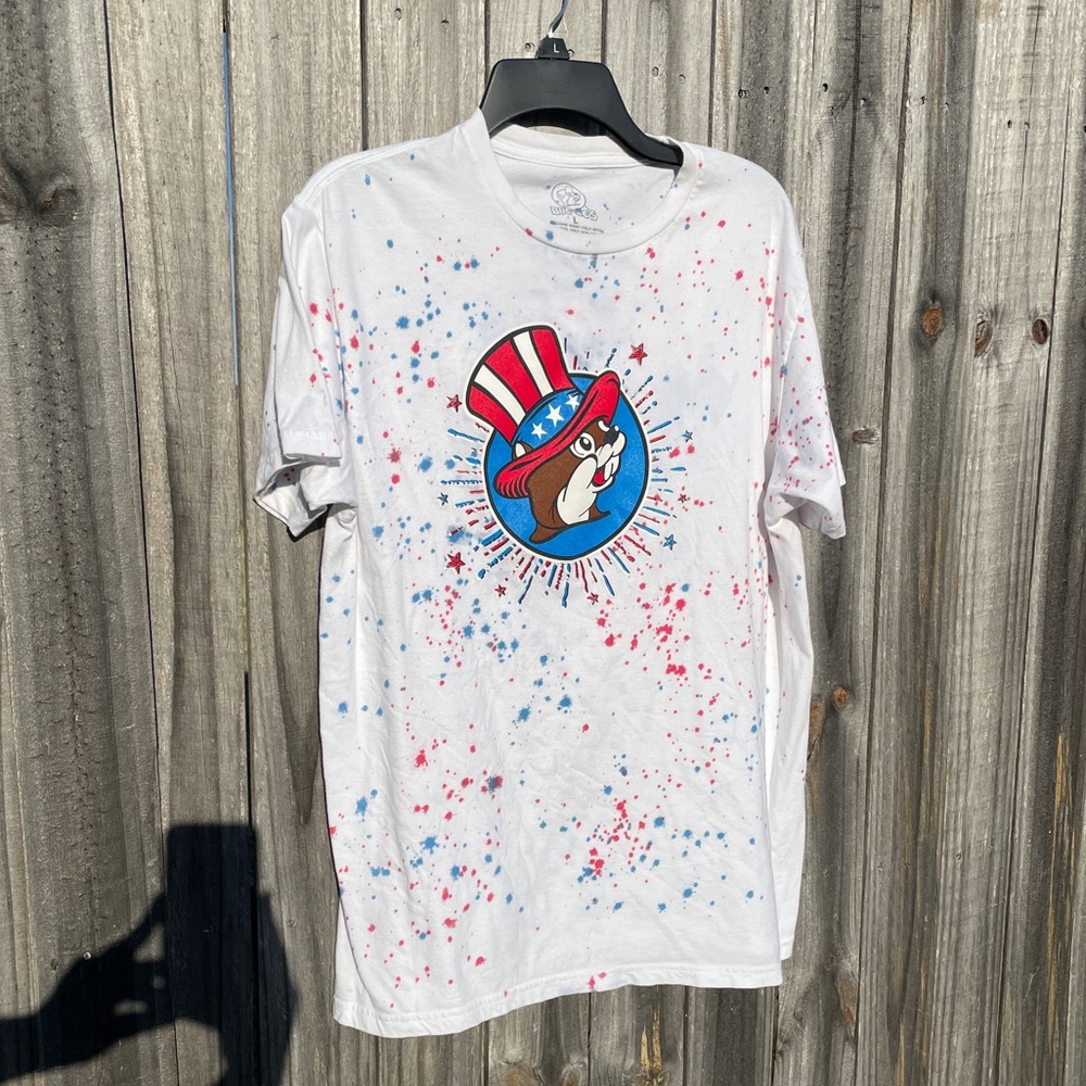 Bucee’s Unisex Shirt